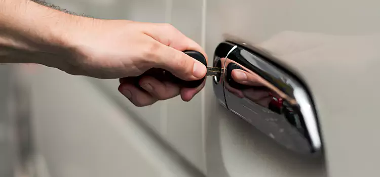 Why Choose Our Auto Locksmith Team in Oak Forest, IL?