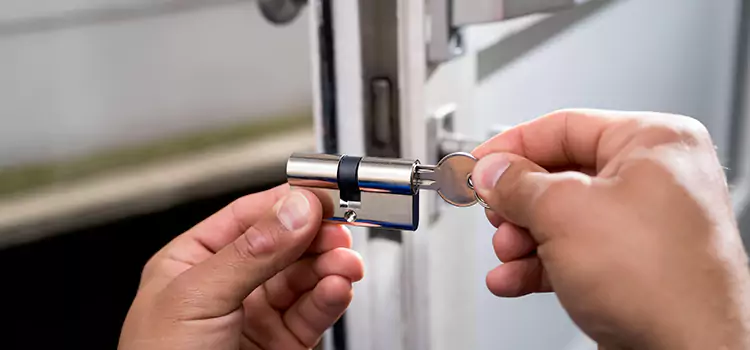 Emergency Locksmith for House Oak Forest