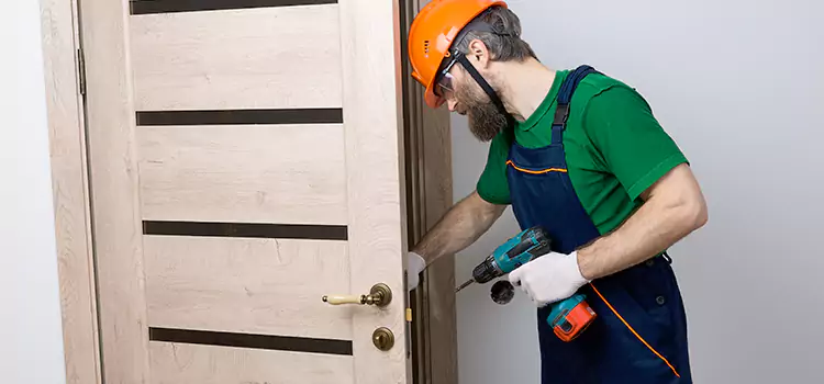 Replace Internal Door Handle with Lock Oak Forest